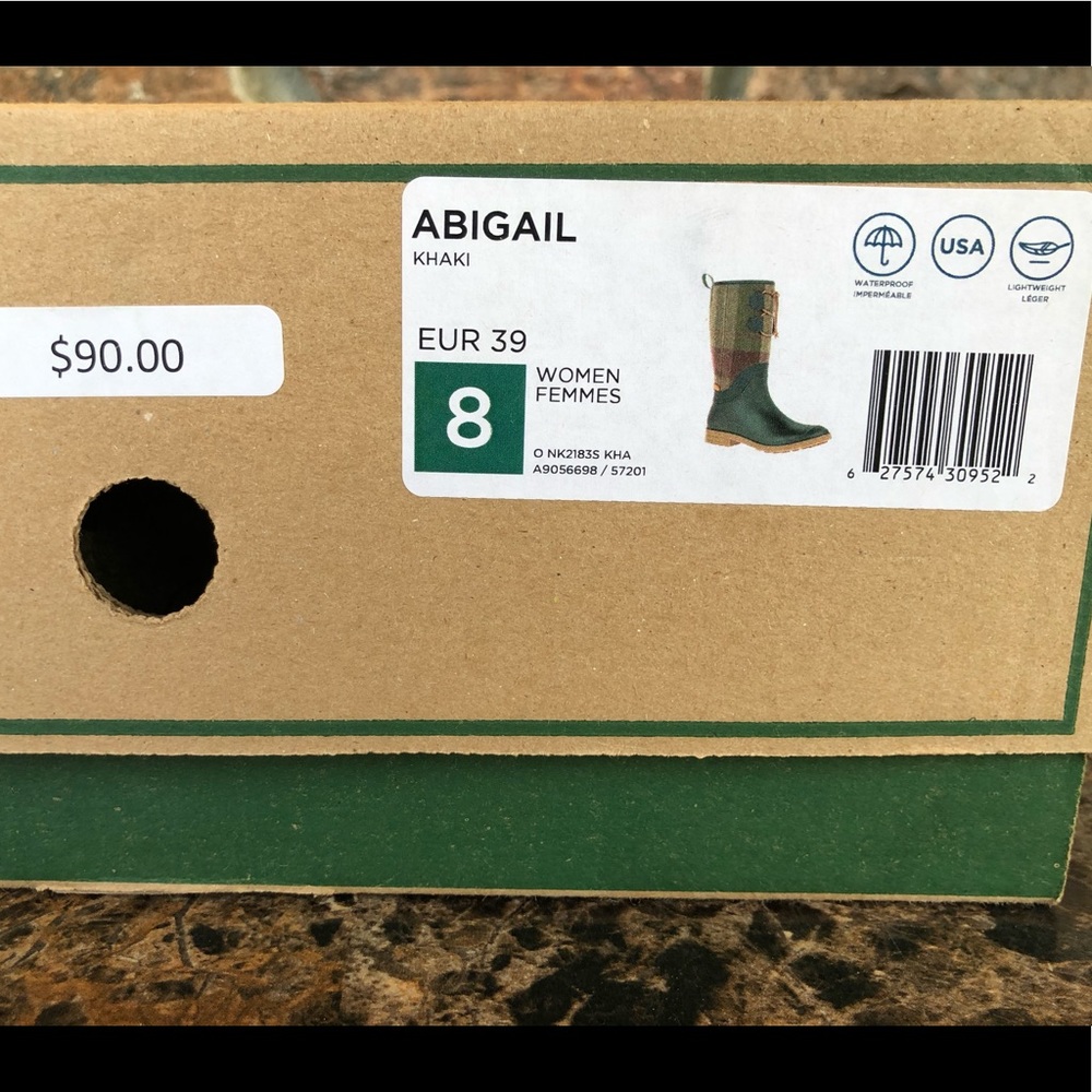 NEW  Kamik Women's Abigail Boots - Picture 12 of 12